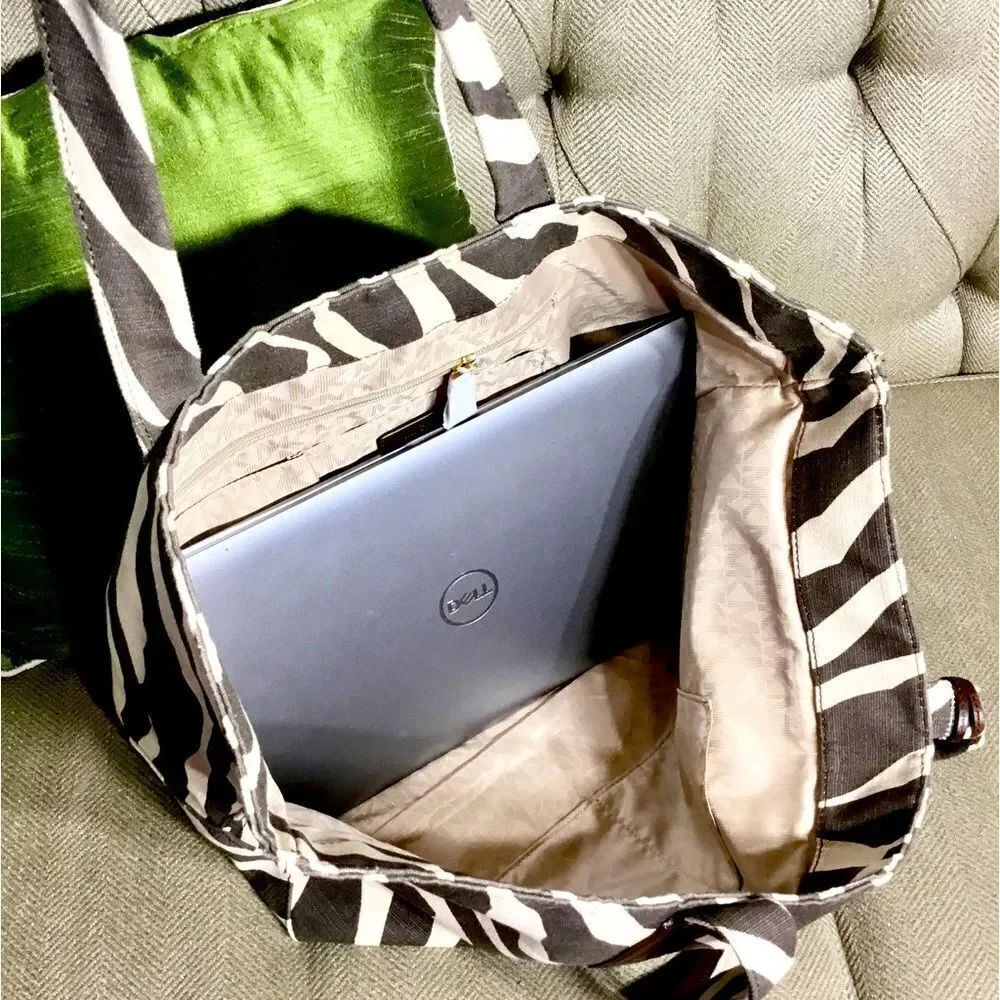 MICHAEL KORS CANVAS TOTE LAPTOP VACATION TRAVEL WORK SCHOOL. LIKE NEW